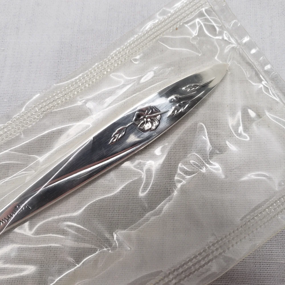 Onieda Silverplate Slotted Serving Spoon Roses 6 Inches Sugar Sifter